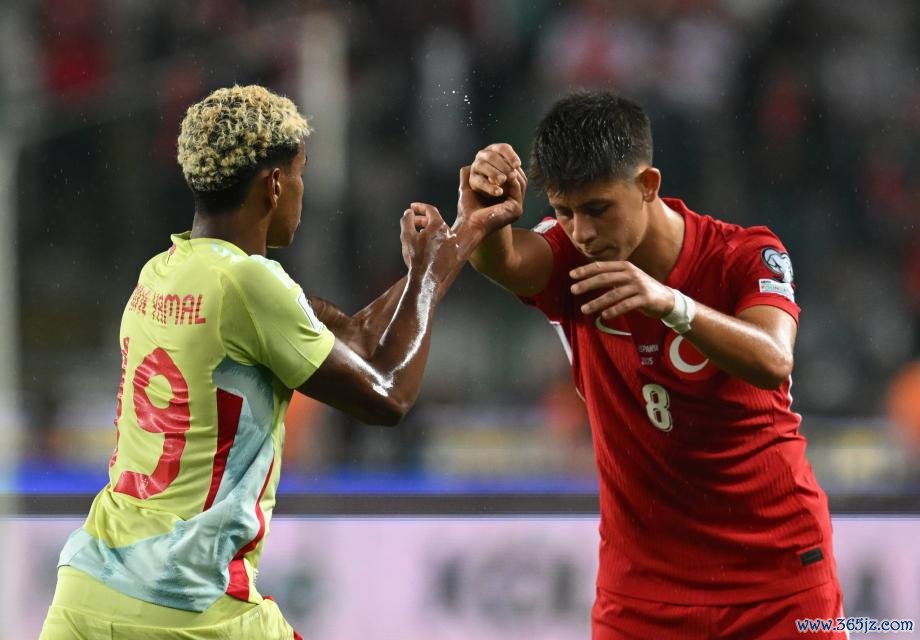 [图]世预赛-梅里诺独中三元 西班牙6-0土耳其两连胜c罗足球比赛完整版